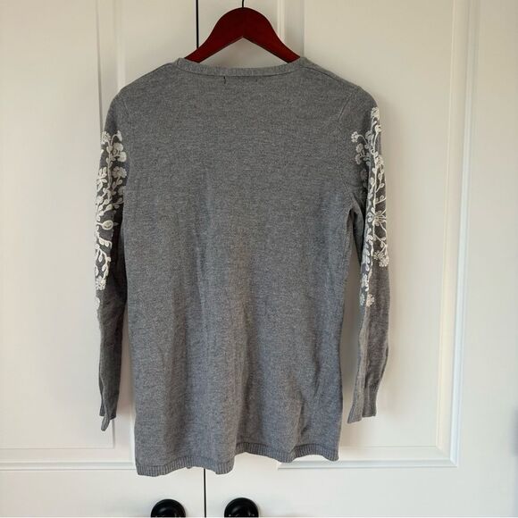 41 Hawthorn Size S Embroidered Floral White and Gray Cardigan - Picture 3 of 4